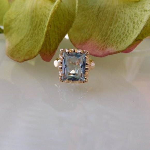Vintage ring 14k yellow gold set with an Aquamarine size 6 - Picture 2 of 6